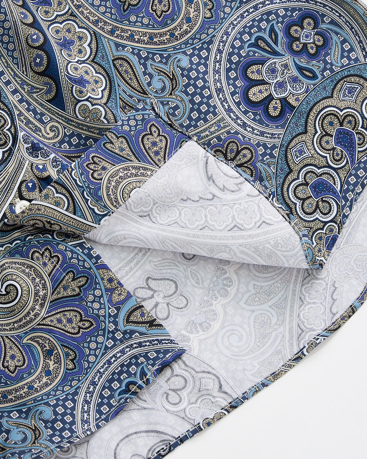 Opulent Paisley Print Cotton Short Sleeve Shirt - Image 5