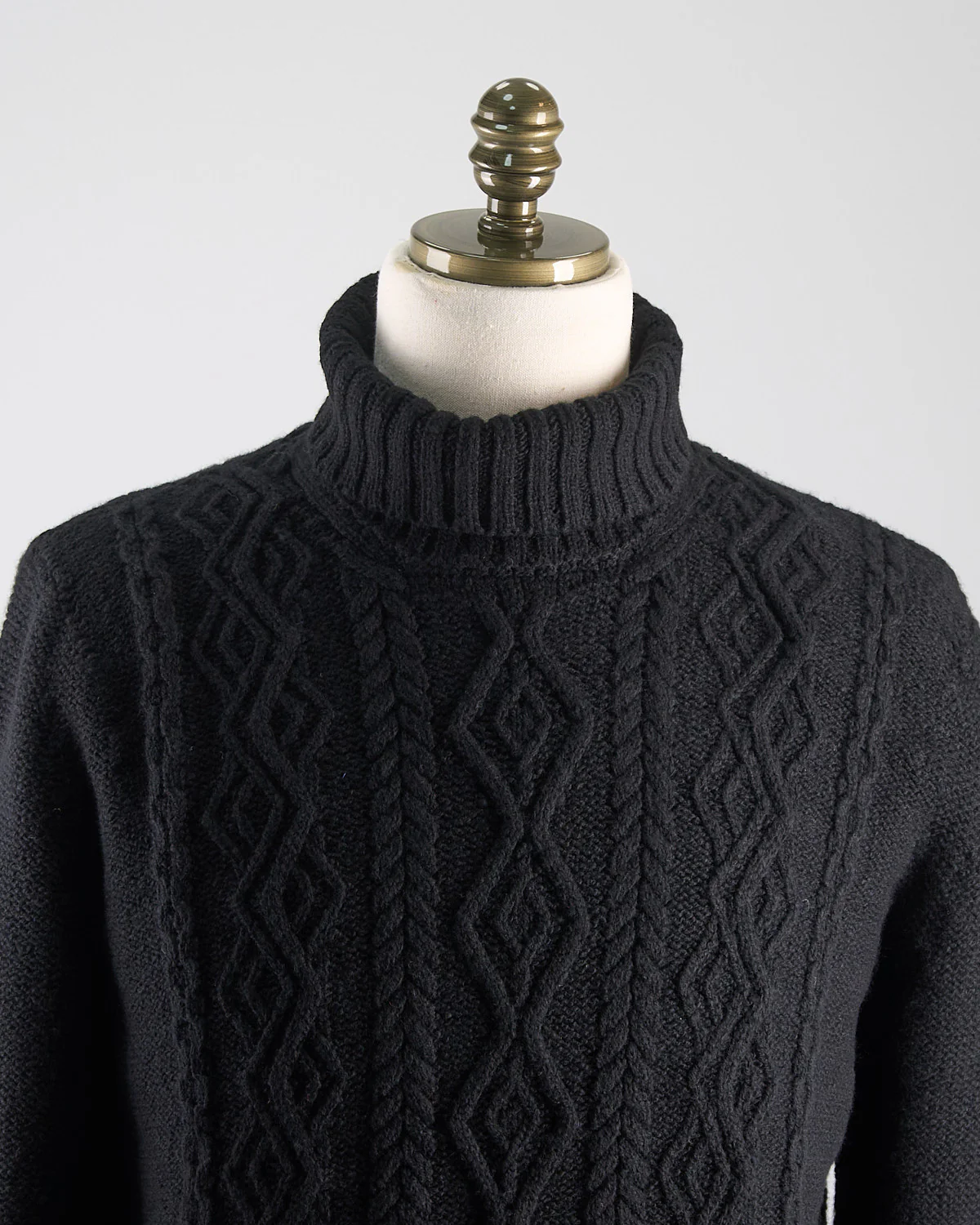 Aran Cableknit Turtleneck Sweater - Image 3