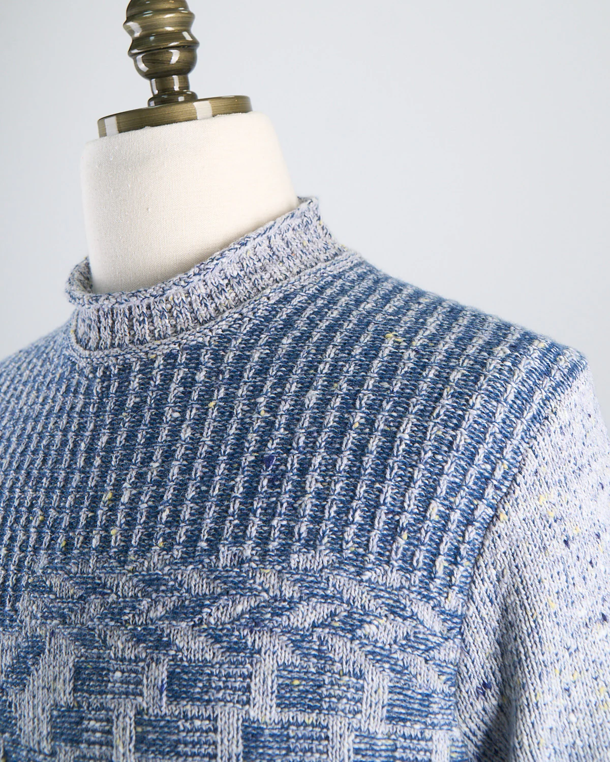 Wool Cashmere Claíochaí Crewneck Sweater - Image 4