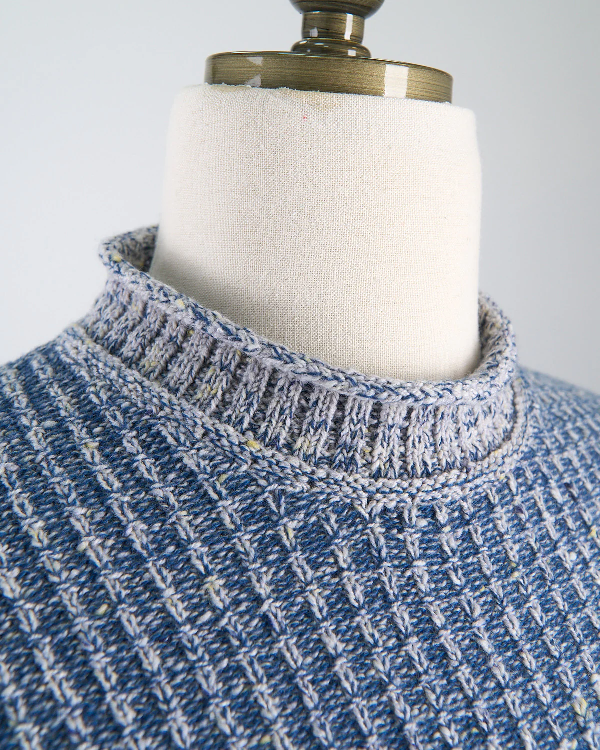 Wool Cashmere Claíochaí Crewneck Sweater - Image 5