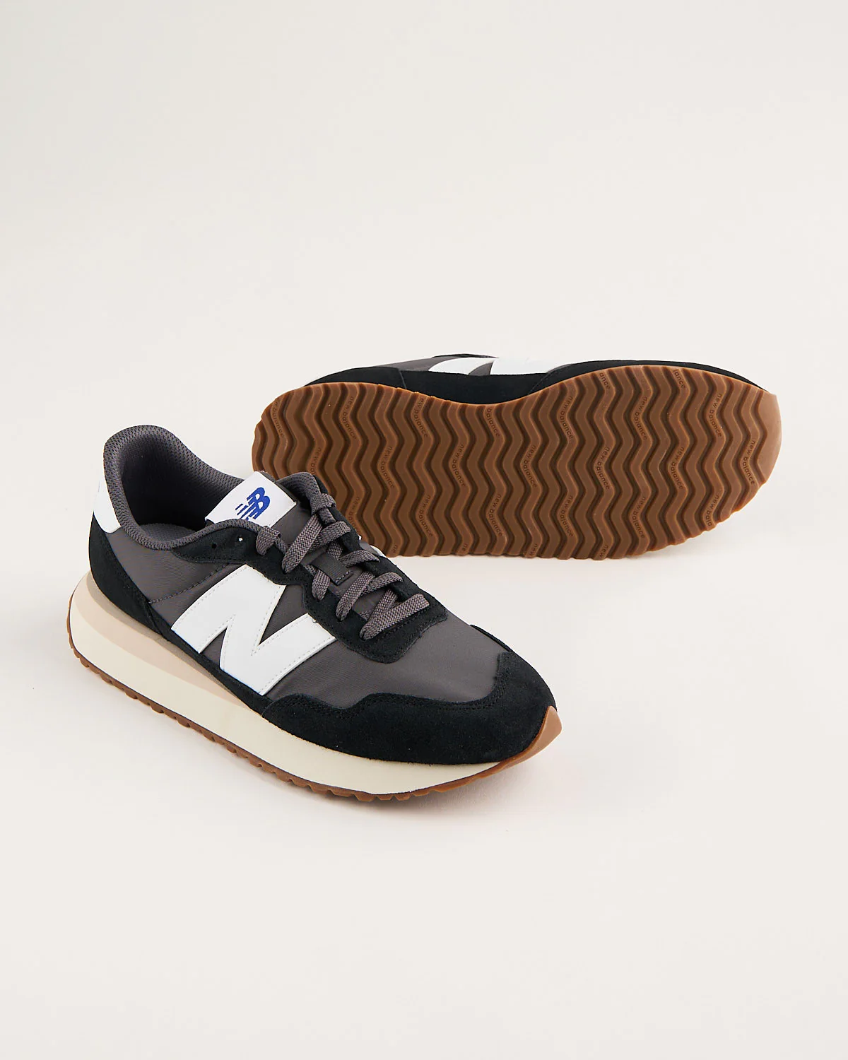 Greyscale 237 Sneakers - Image 4